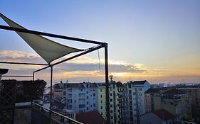 Milan Skyline Apartment In Citta Studi A 1 Minuto Dal Metro Con Terrazzo Wi-Fi E Netflix